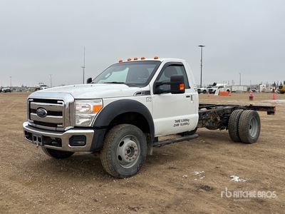 2015 Ford F-550 XLT 4x4 Cab and Chassis