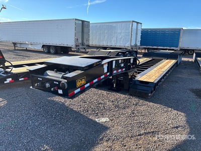 2025 Witzco Tri/A Removable Gooseneck dieplader