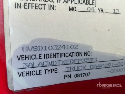 2014 Freightliner M2 106 4x2 Van Truck