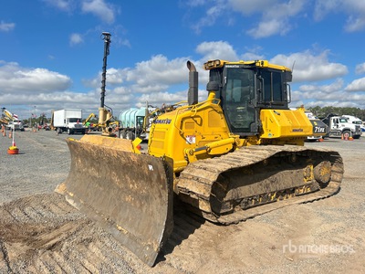 2021 Komatsu D71PX-24 Spycharka gąsienicowa