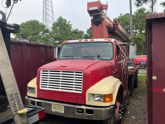 Terex BT3470 34000 lb Straight Boom on 2000 International 4700 4x2 Boom Truck Terex BT3470 34000 lb Straight Boom on 2000 International 4700 4x2 Boom Truck