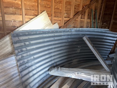 Quantity of (4) 18 ft 18 ft Goebel Grain Bin panels Varios, manejo de grano (Unused)