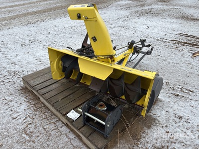 John Deere 42 in Sneeuw blazer