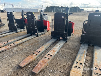 2015 Raymond 8510 8000 lb Electric 82 inches Pallet Jack