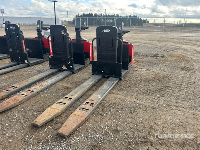 2015 Raymond 8510 8000 lb Electric 82 inches Pallet Jack