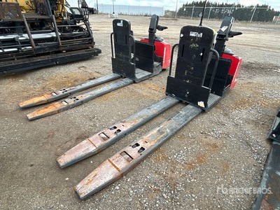 2015 Raymond 8510 8000 lb Electric 7 ft Pallet Jack