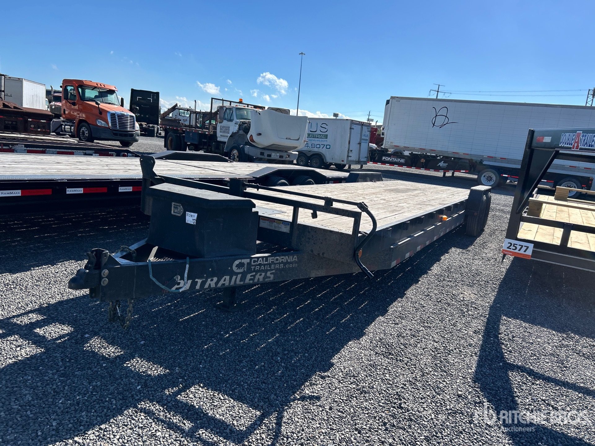 2024 PJ C8322 T/A Apparatuur aanhangwagen