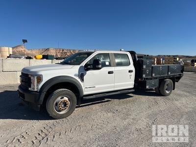 2019 Ford F-550 XL 4x4 Crew Cab Flatbed Truck