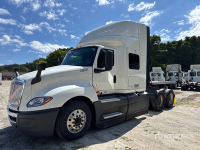 2022 International LT625 6x4 T/A Sleeper Truck Tractor