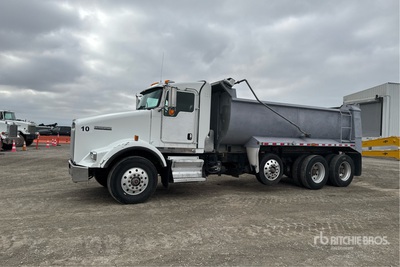 2007 Kenworth T800 Wide Hood 8x4 Dump Truck