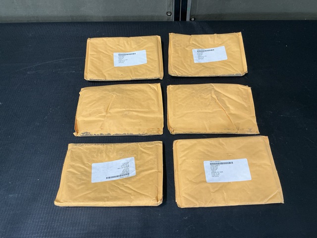 (6) Parker-Hannifin 457-226 Adapters