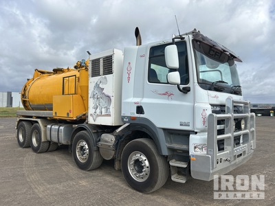 2011 DAF CF85 8x4 Twin-Steer Vacuum Tanker Truck