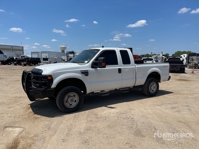 2010 Ford F-350 XL 4x4 Extended Cab Pickup