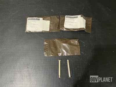 (5) LISI Aerospace HL65PB9-37 Pin-Rivets