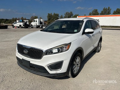 2016 Kia Sorento 2WD سيارة رياضية متعددة الاستخدامات