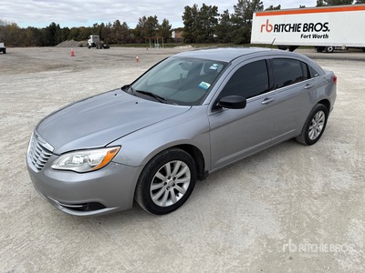 2014 Chrysler 200 Automobile