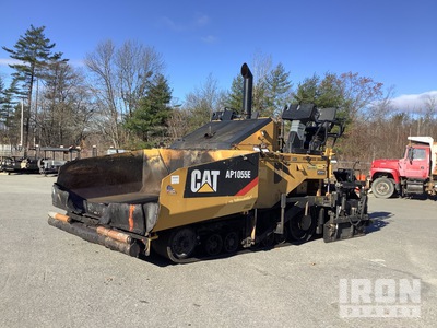 2014 Cat AP1055E Track Asphalt Paver