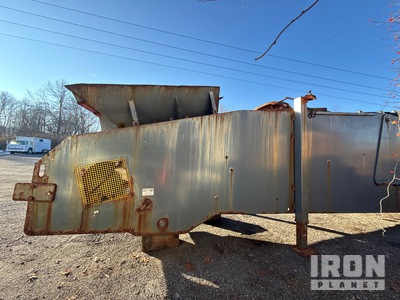 2018 Thor LPT140-1200 42 in x 140 ft Portable Telescopic Radial Stacking Conveyor