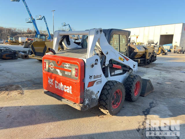 MINI CARGADOR SOBRE RUEDAS 2019 BOBCAT LOADER