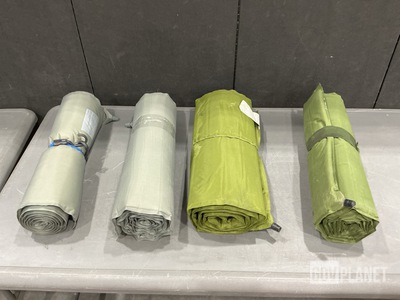 (72) Self-Inflating Sleeping Mats