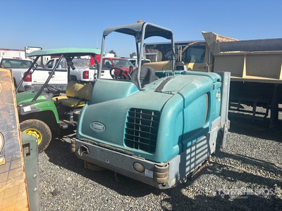 2011 M30 Ride-On Sweeper