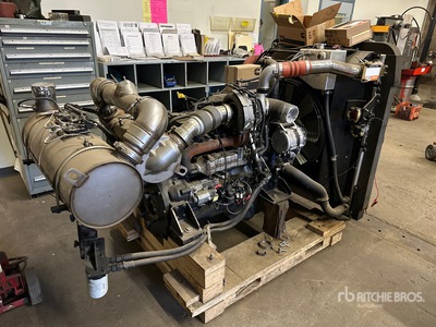 Cummins QSB6.7 エンジン