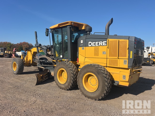 MOTOCONFORMADORA JOHN DEERE 770G 2019