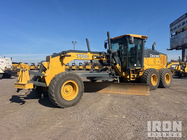 MOTOCONFORMADORA JOHN DEERE 770G 2019