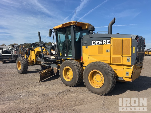 MOTOCONFORMADORA JOHN DEERE 770G 2019