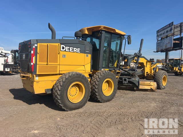 MOTOCONFORMADORA JOHN DEERE 770G 2019