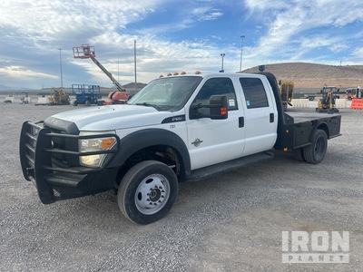 2015 Ford F-550 4x4 Crew Cab Camion à Plateau