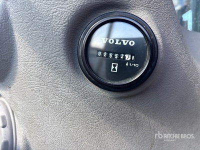 2013 Volvo EC250DLR Excavatrice sur chenilles