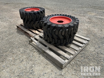 Quantity of (4) Camso SKS792S 33x12-20 Tires (Unused)
