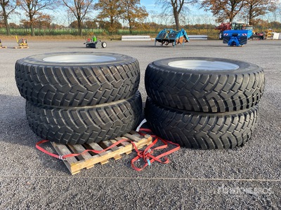 Quantity of (4) BKT 540 80 R42 Räder