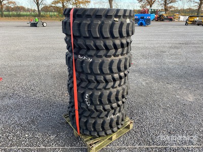 Quantity of (4) Alliance 400/55R17.5 Räder