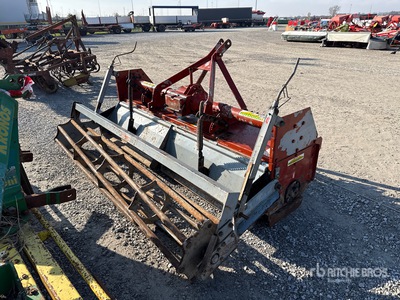 1990 Badalini FMK/250 Digger معدات زراعية متنوعة