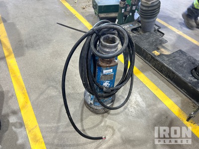 2018 Tsurumi NK2-15 Bomba de agua (Inoperable)