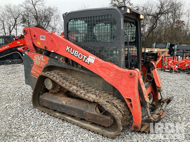 MINI CARGADOR SOBRE ORUGAS KUBOTA SVL952SHFC