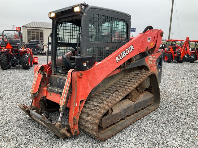 Kubota SVL95-2SHFC High Flow Compact Track Loader