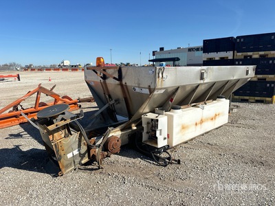 Monroe MV-156-84-56 Salzstreuer