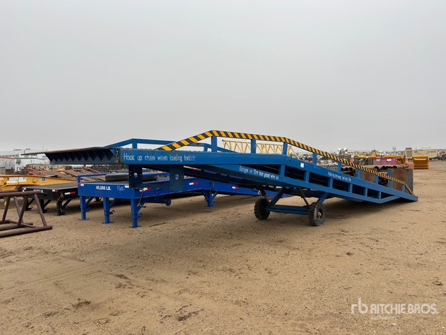 2024 Mobile Hydraulic LT 10 33 ft Loading Ramp | Ritchie Bros. Auctioneers