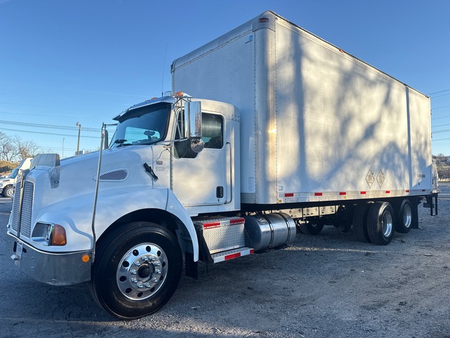 2007 Kenworth T300 6x2 Van Truck