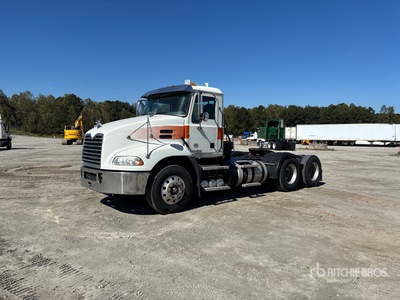 2018 Mack CXU613 6x2 T/A Day Cab Truck Tractor