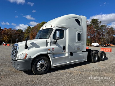 2018 Freightliner Cascadia 125 6x4 T/A Sleeper Truck Tractor