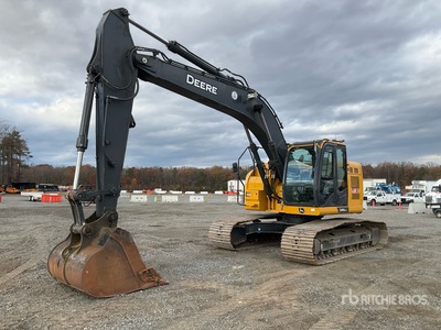 2022 John Deere 245G LC Excavadora de Cadenas
