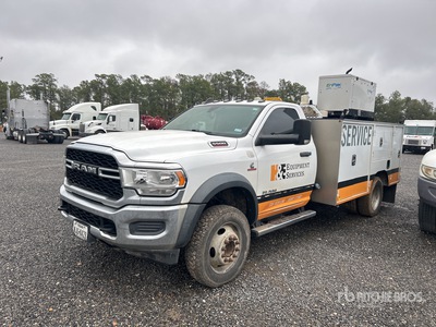2019 Ram 5500 4x4 Camion de service (Inoperable)