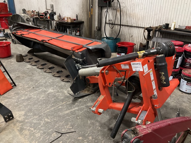 Kubota DM2028 3-Point Hitch Disc Mower (Inoperable) Kubota DM2028 3-Point Hitch Disc Mower (Inoperable)