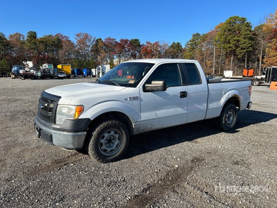 2013 Ford F-150 XL 4x2 Extended Cab Pickup