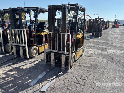 2022 Yale ERC50VG 4950 lb 電動フォークリフト (Inoperable)