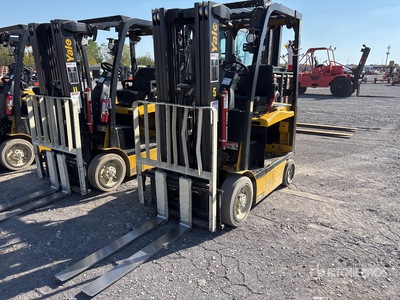 2022 Yale ERC050VGN48TE085 4950 lb Elektrogabelstapler (Inoperable)